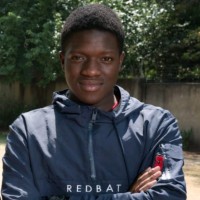 Mveli Nhlapo