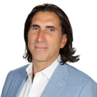 DEAN VLAMIS