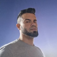 Thiago R. B. Leão