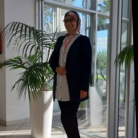 Yasmine Issaoui