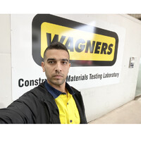 Dr Usama Al-Fakher