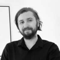 Komron Sedighi