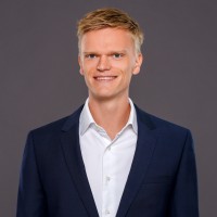 Felix W.