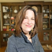Mariel Pastor, LMFT