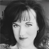 Jodi Perry