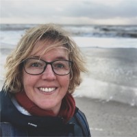 Nele Derkinderen