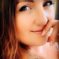 Laura Van Eck