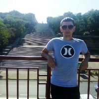 Рома Пономаренко