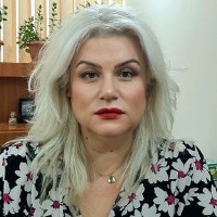 Andreea N'Siri