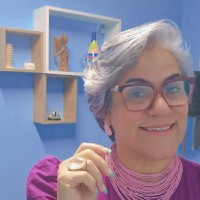 FABIOLA MACHADO LEITE