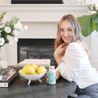 Julia Clauser