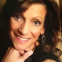 Tina D.