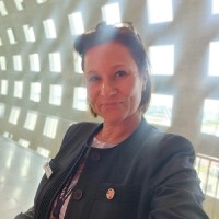 Carine C