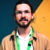 Hugo Owen Comisari