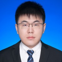 李玉龙