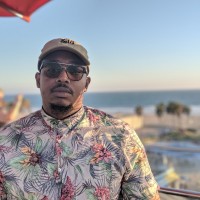Hakim Avery