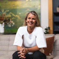 Kim Arnold