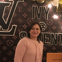 Shirley Ravina