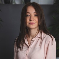 Alina G.