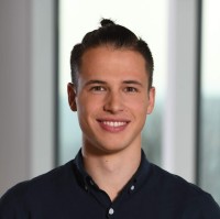 Milan Knapp