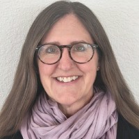 Jennifer Thomas