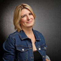 Julie Bravo