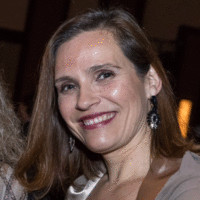 Susana Lazaro