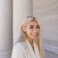 Elaine Huang