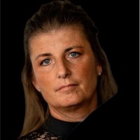 Natascha Van Dinten