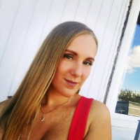Ksenija Holstova