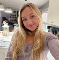 Isabelle Smith