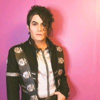 Michael Jackson Doble Chileno (Oficial)