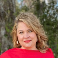Tracie English