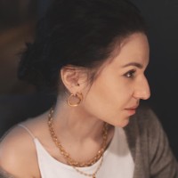 Reena Bo