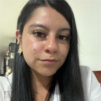 Lisbeth Natalia Poveda Portela
