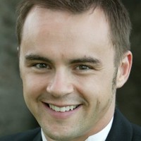 Christopher Van Eenoo