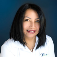 ★Paula Camarena, Mba
