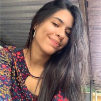 Ana Beatriz Oliveira