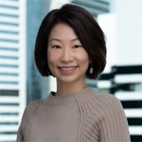 Vivian Lau