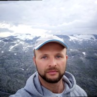 ANDRII BEZKOROVAINYI
