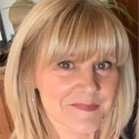 Val Rayner