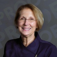 Stephanie J Raderstorf