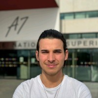 Enzo B