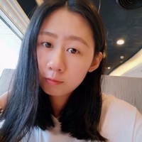 黄佩佩