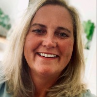 Karen Toorn, Van