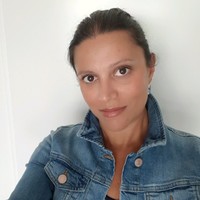 Patricia Escobar