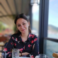 Esra Aksen