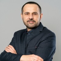 Tomasz Jakubowski