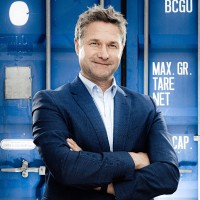 Kai-Oliver Becker
