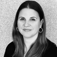 Jennifer R. Casillas